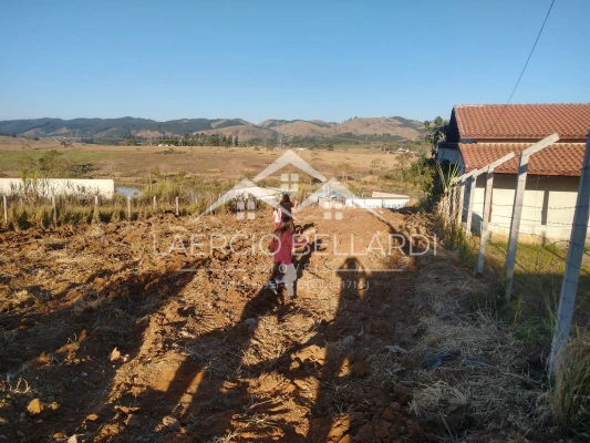 Foto 12: Lote/Terreno de 1037m² no bairro Borda da Mata, em Caçapava