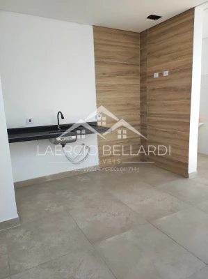 Foto 3: Sofisticação e Estilo Contemporâneo em Localização Privilegiada!