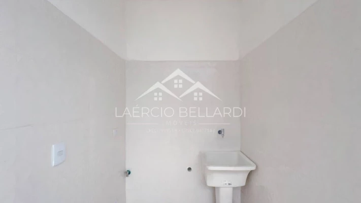 Foto 5: Sofisticação e Estilo Contemporâneo em Localização Privilegiada!