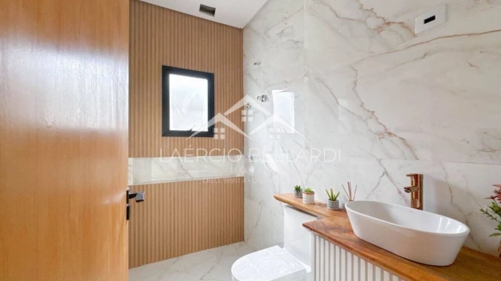 Foto 10: Sofisticação e Estilo Contemporâneo em Localização Privilegiada!