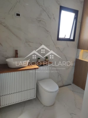 Foto 15: Sofisticação e Estilo Contemporâneo em Localização Privilegiada!