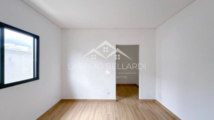 Foto 21: Sofisticação e Estilo Contemporâneo em Localização Privilegiada!