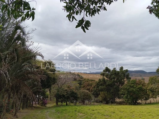 Foto 11: Chácara de 2 quartos, 13600m² no bairro Bom Retiro, em São José dos Campos