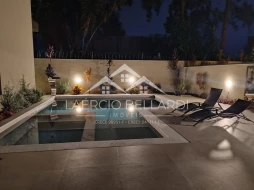 Imagem Casa de Condomínio de 5 quartos, 480m² no bairro Jardim do Golfe, em São José dos Campos